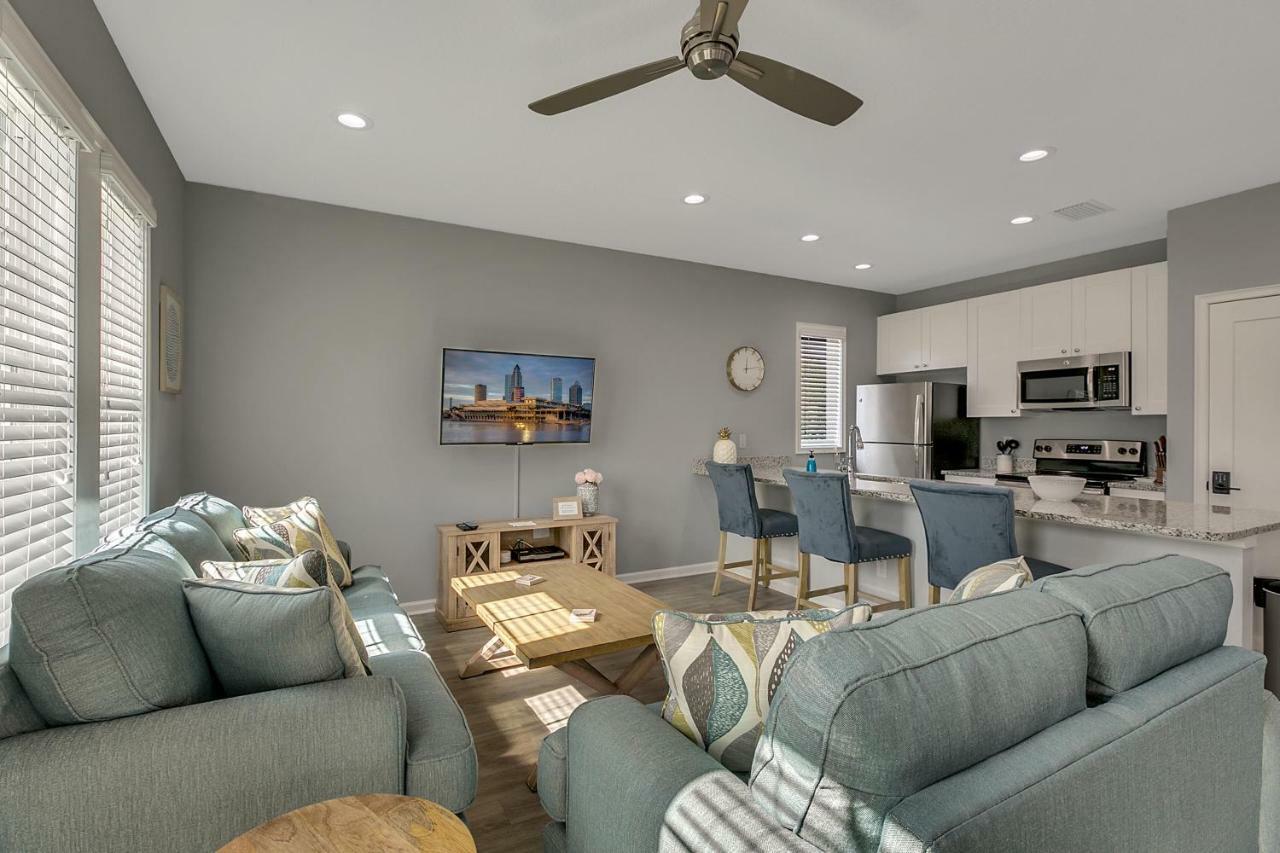 New 3/2 Duplex Minutes From Heart Of Tampa -Unit B Apartment Exterior photo