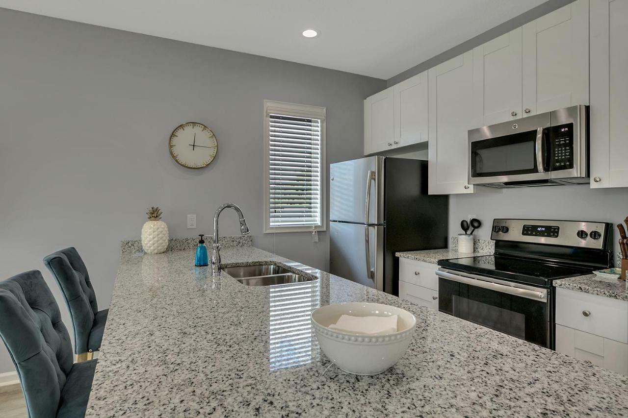 New 3/2 Duplex Minutes From Heart Of Tampa -Unit B Apartment Exterior photo